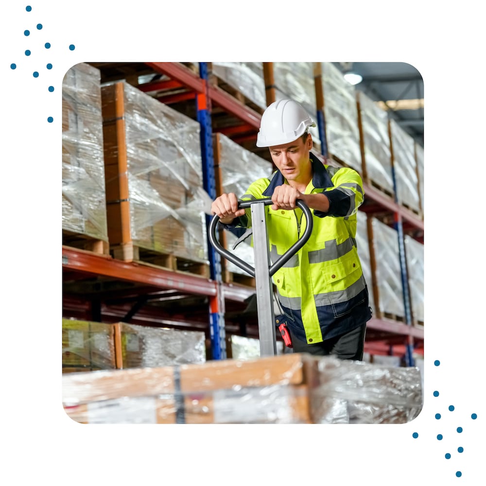 Retail & B2B Distribution Retail & B2B Distribution